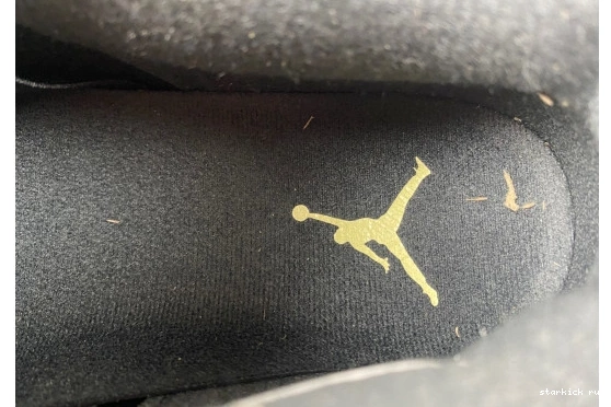  FB9927-200  FB9927-200 Craft Medium Retro Jordan SE  Olive 4  0308